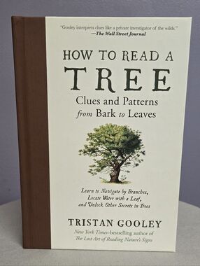 How to Read a Tree by Tristan Gooley Hardcover Book